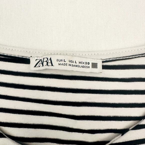 Stylish Zara Black & White Striped Cropped Tank Top Size L - Picture 2 of 2